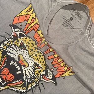 Def Leppard Shirt Large Gray Rock Band Music Concert Graphic Tee Tour Dates Cat